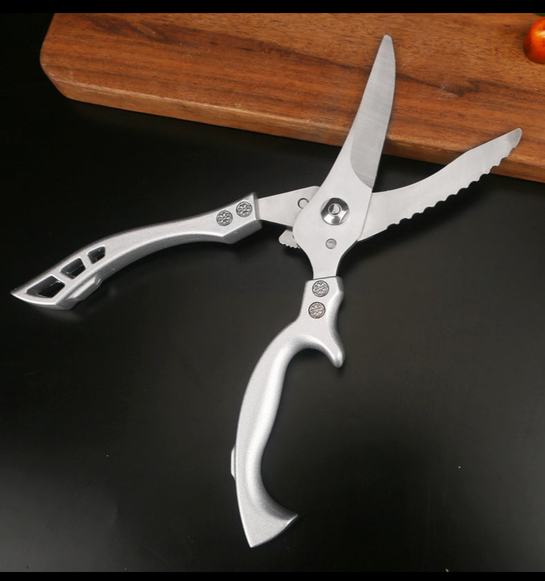 Powerful Chicken Bone Scissors